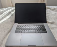 Macbook Pro 16" M2 Pro, 32GB, 512GB