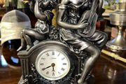 Juliana collection clock