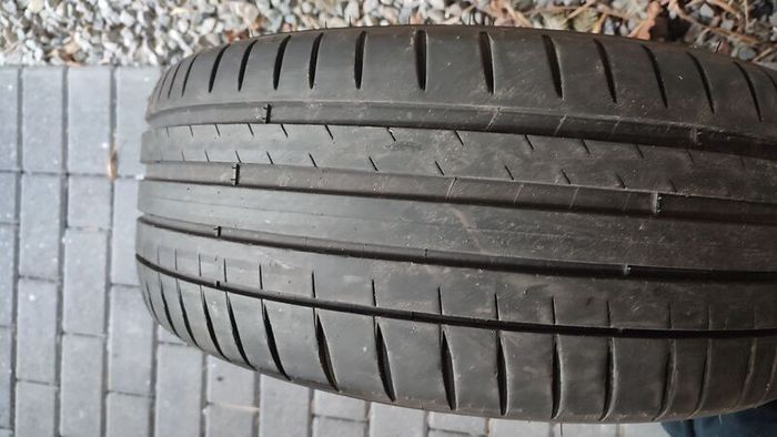 Michelin 235/45 ZR17 97Y Pilot sport 4 set of 2 preftormace tyres