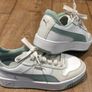 Puma Carina Street Trainers . Size UK 4 Image 3
