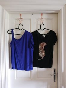 2 tshirts H&M and New look