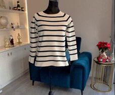 Ladies Cream & Black Striped Jumper from Gallery. Size Xs UK 6-8 / EU 34-36