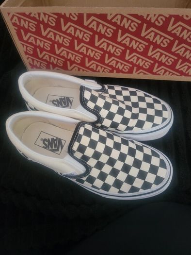 van shoe worn once size 4.5uk