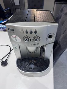DeLonghi Magnifica Caffee Machine