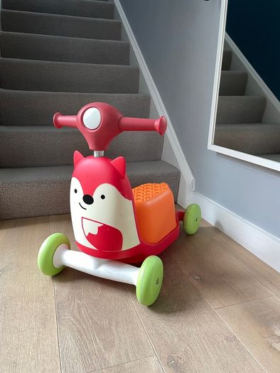 Skip Hop Fox ride on scooter