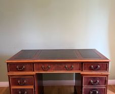 Mahogany Executive Pedestal Desk with Leather Top