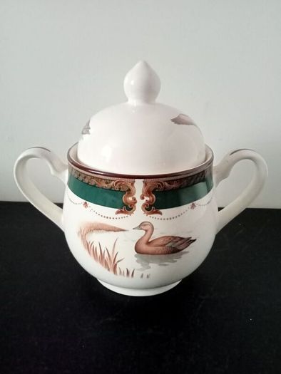 Arklow Keltcraft by Noritake "Wicklow Green"  Sugar Bowl