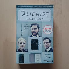 The Alienist by Caleb Carr (Murder Mystery Paperback 2018)