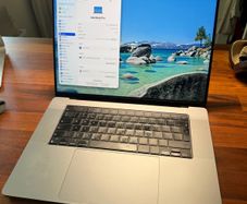 MacBook Pro 16" M2 Pro 2023 | 16GB RAM | AppleCare+ to Sept 2026