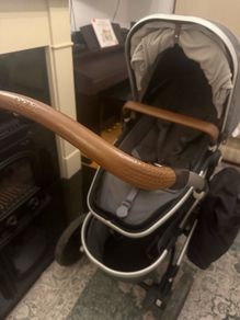 Twin/Double pram or single - great condition! Everything included