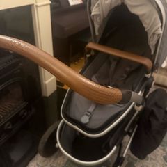 Twin/Double pram or single - great condition! Everything included