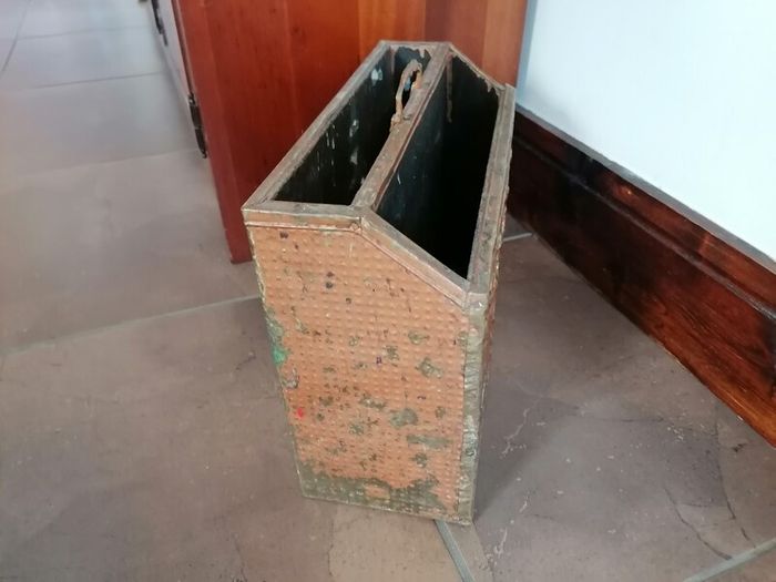 Vintage Magazine Rack