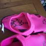 Hottuna water shoes kids size 2UK Image 4