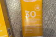 Clarins