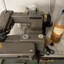 sewing machine Image 3