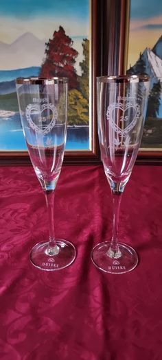 New In Box And Never Used Pair Of Duiske Glass 25th Anniversary Silver Band Flutes