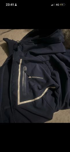 tracksuit