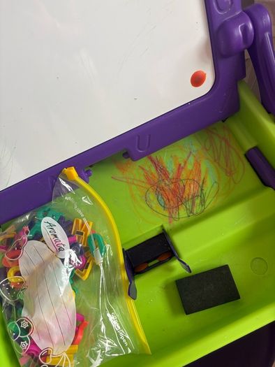 Crayola Art Desk and Easel