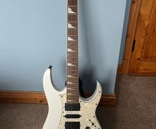 Ibanez RG350DX, White