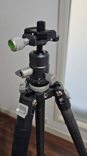 Fotopro Lightweight Travel Tripod Portable Carbon Fiber Tripod for Camera X-Aircross 3 Series