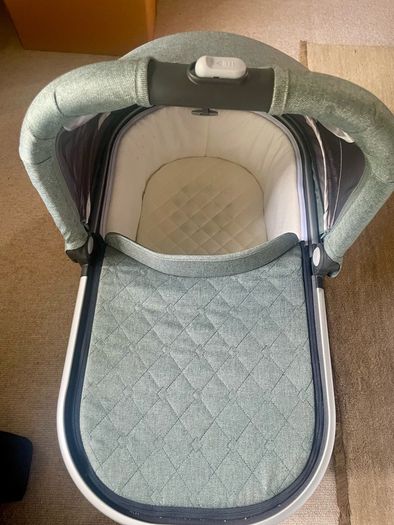 Emmet Uppababy bassinet