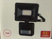 10 W Flood light with PIR