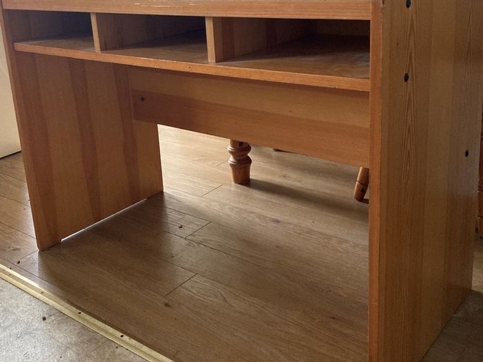 desk