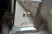 Vintage NEWBRIDGE Alarm Clock