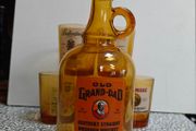 Retro smoked glass Scotch and US Bourbon Whiskey Glasses and Crock