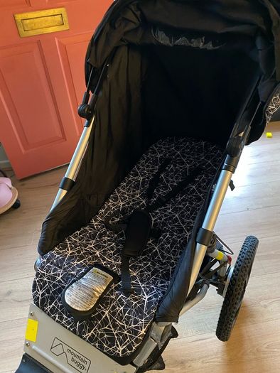 Mountain Buggy Terrain with Carrycot attachment
