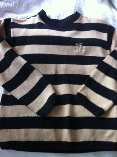 Burberry jumper