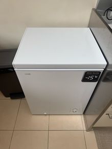 Logik 142L chest freezer