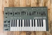 Roland sh 101