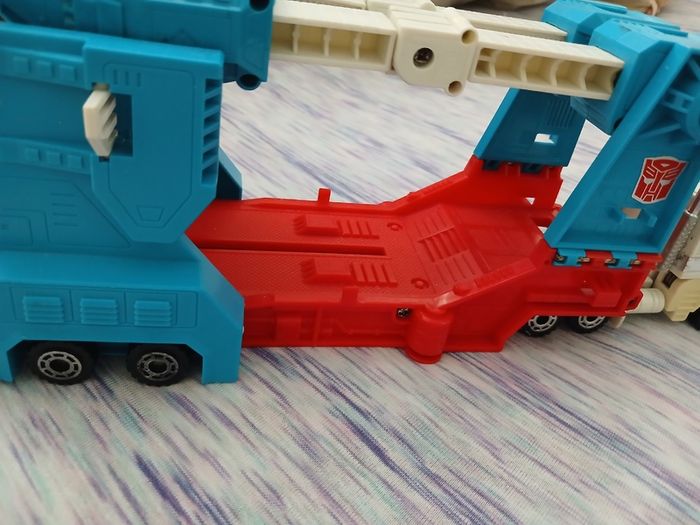 Transformer Ultramagnus G1