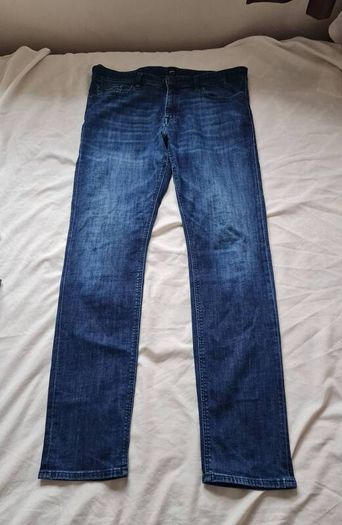 Hugo boss stretch jeans Size 38/34 zip fly in excellent condition