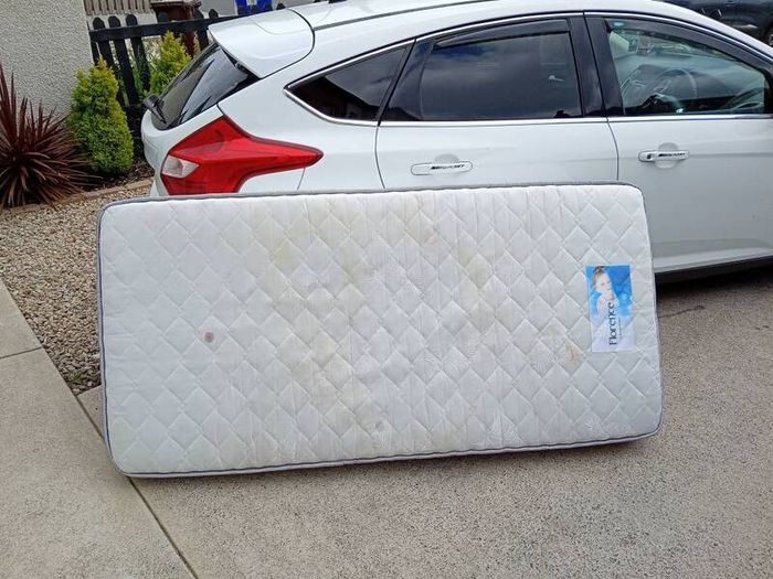free single mattress