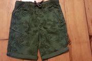 Age 6-7 Green Shorts