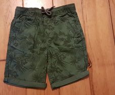 Age 6-7 Green Shorts