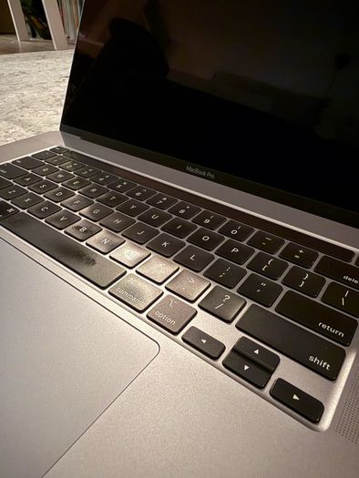 MacBook Pro 16" i9 8-Core 64GB Ram 512GB SSD