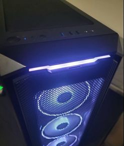 Amd Ryzen 3200g, Gtx 1650, 16gb Ddr4, 240gb Ssd+1tb Hdd, Wifi, Nice Case