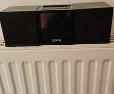 Gear4 ReNew SleepClock iPhone/iPod Dock Alarm Clock Radio (PG537US)