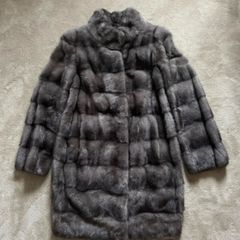 Fiorefurs mink coat
