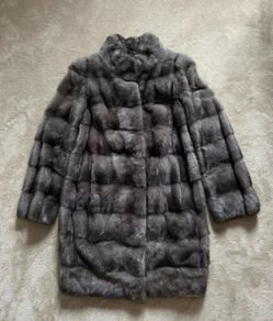 Fiorefurs mink coat