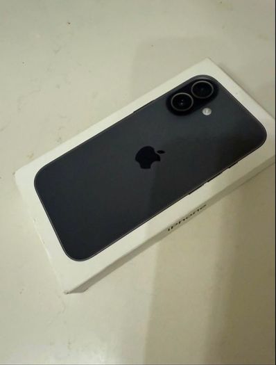 iPhone 17 ( 2 weeks old )