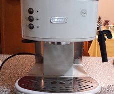 DeLonghi Icoma Coffee Machine