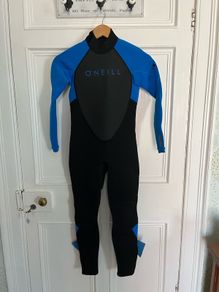 ONeill reactor junior wet suit size 12 BNWT