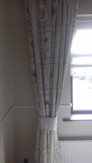 Curtain