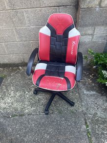 gaming chair