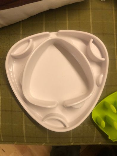 Interchangeable Go slow feeder bowl