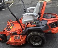 Ride on lawnmower